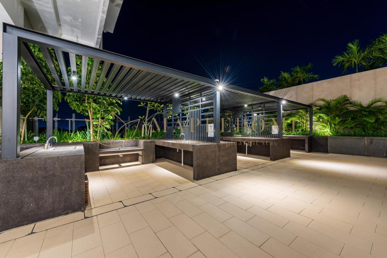 The Apple Melaka Apartment Exterior photo