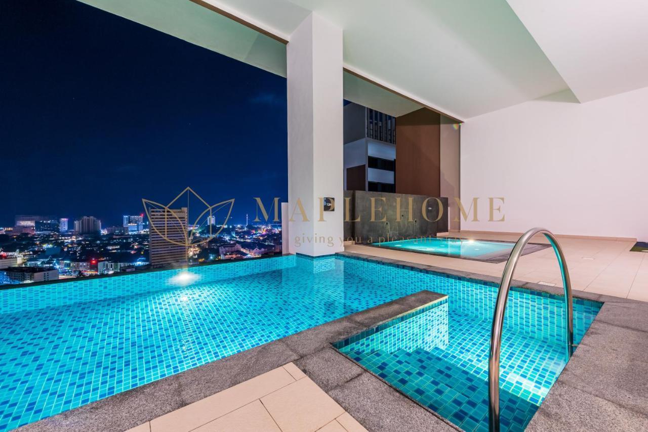 The Apple Melaka Apartment Exterior photo